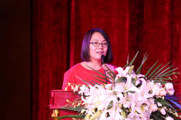 NYC中國區副總裁Julia致辭