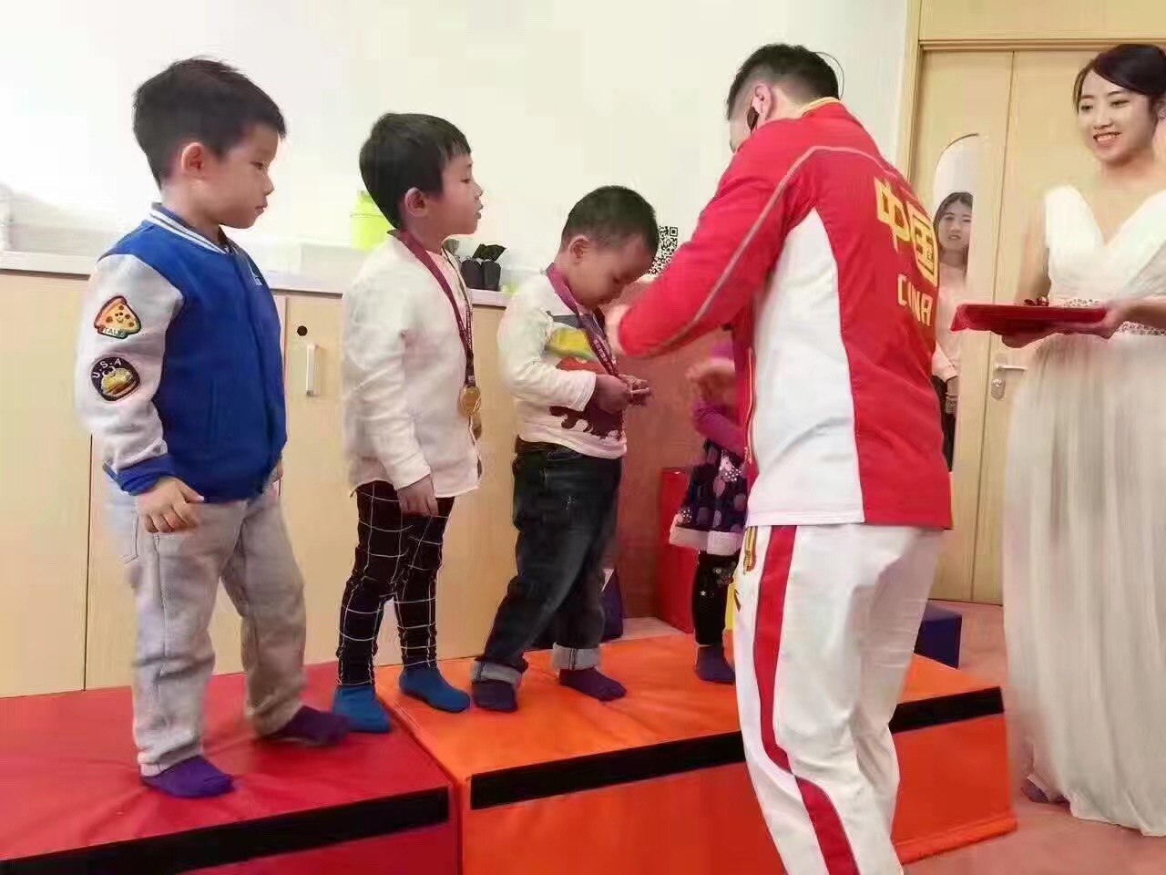 NYC紐約國際廣東汕頭海濱花園早教中心：小小龍冠軍發現之旅！總部 VS 海濱花園中心！