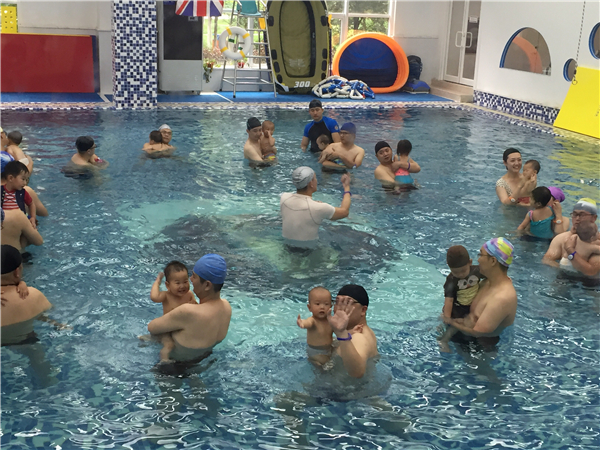 NYC紐約國際西安老城根中心：親子游泳活動回顧