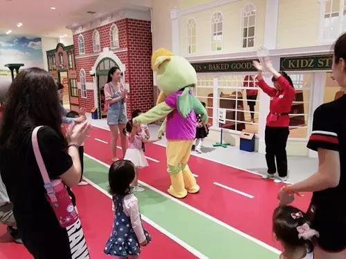 NYC紐約國際烏魯木齊經開萬達中心：【活動回顧】6.10 Kidz Street|夢想小鎮