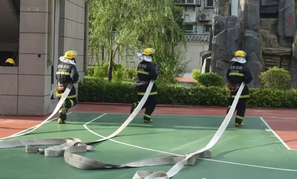 NYC紐約國際邯鄲連城早教中心小小消防員活動回顧
