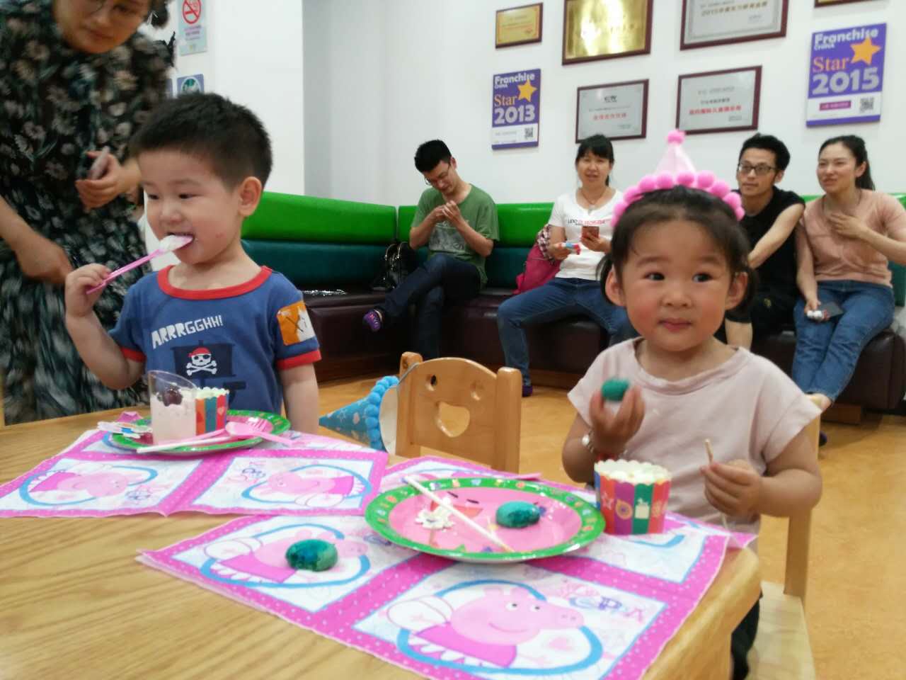 NYC紐約國際湖州梅地亞早教中心佩奇生日會回顧