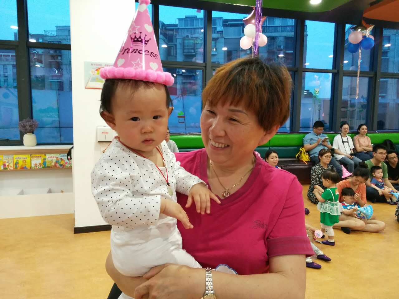 NYC紐約國際湖州梅地亞早教中心佩奇生日會回顧