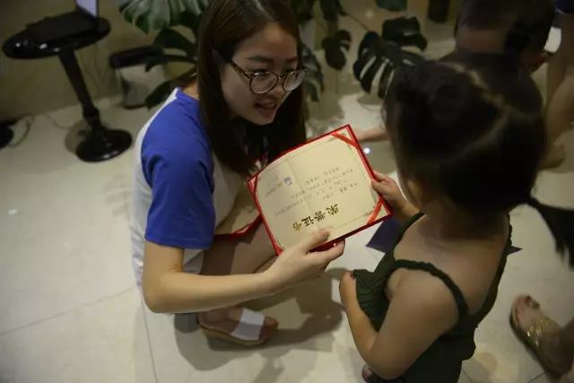 NYC紐約國際浙江余姚萬達早教中心：【活動回顧】我是小小牙醫