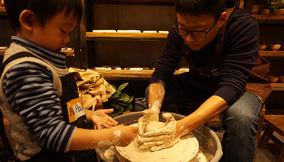 NYC紐約國際杭州濱江早教中心：小小陶藝師活動預告