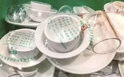 出門吃飯"開水洗碗"能殺菌？錯了！這才是正確消毒方法
