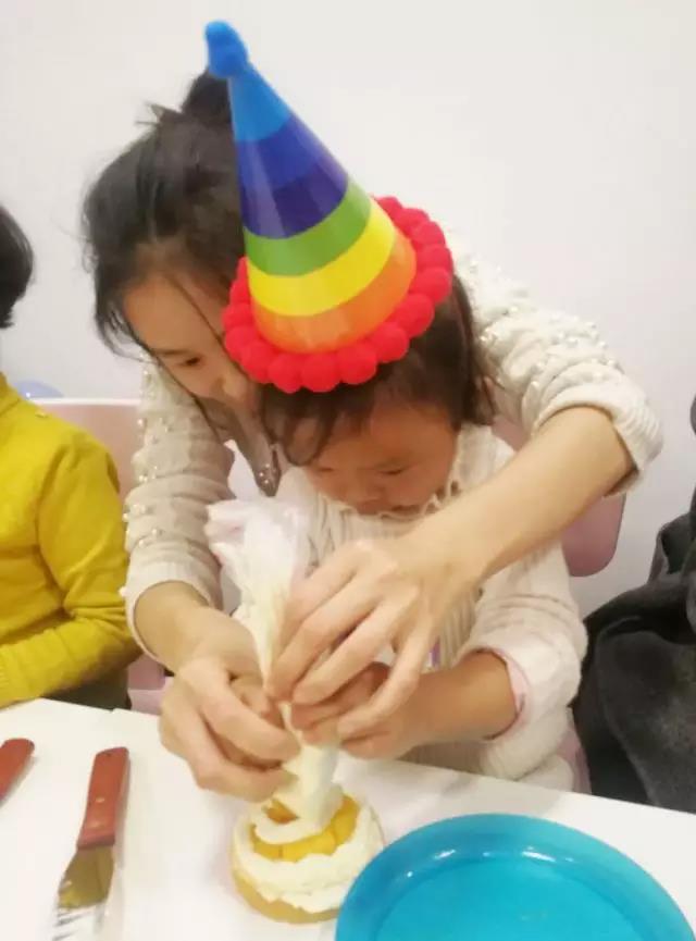 NYC紐約國際成都銀泰城中心2月份會員寶寶生日會又開始招募啦！
