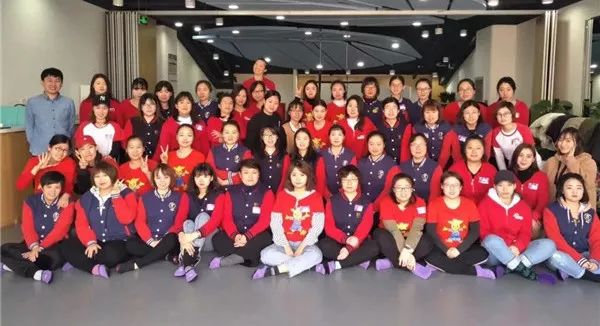NYC紐約國際唐山福地早教中心：NYC年度大事件 ‖ 再見2018，你好2019