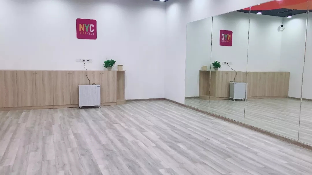 NYC紐約國際成都早教中心：【活動招募】樂友新春福利-千元早教禮包，100個名額免費搶！