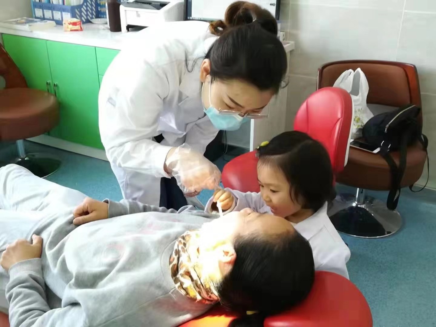 NYC紐約國際唐山早教中心：“小小牙醫”親子活動回顧